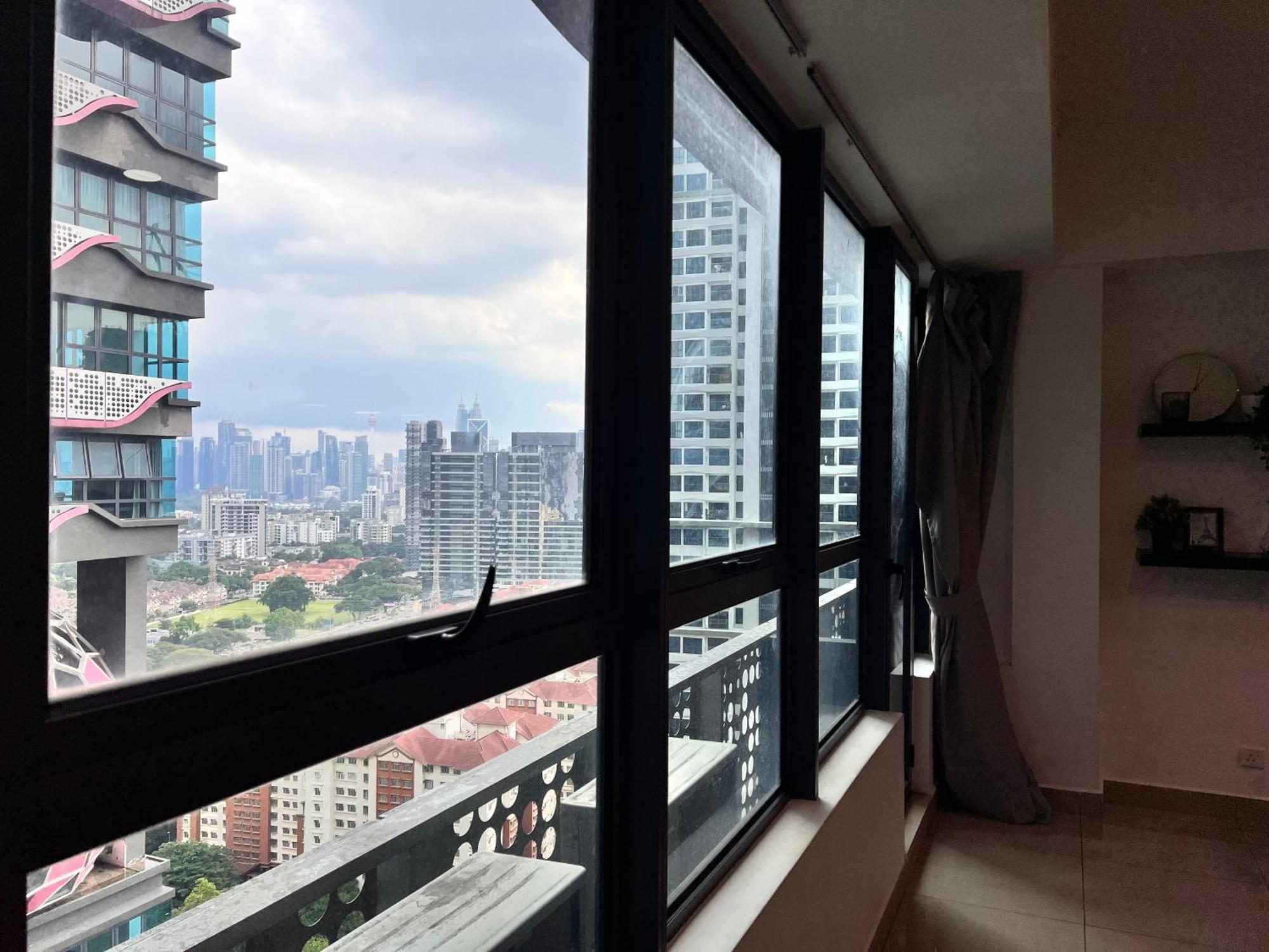 Pangsapuri Arte Jalan Ampang Two Beds By V *